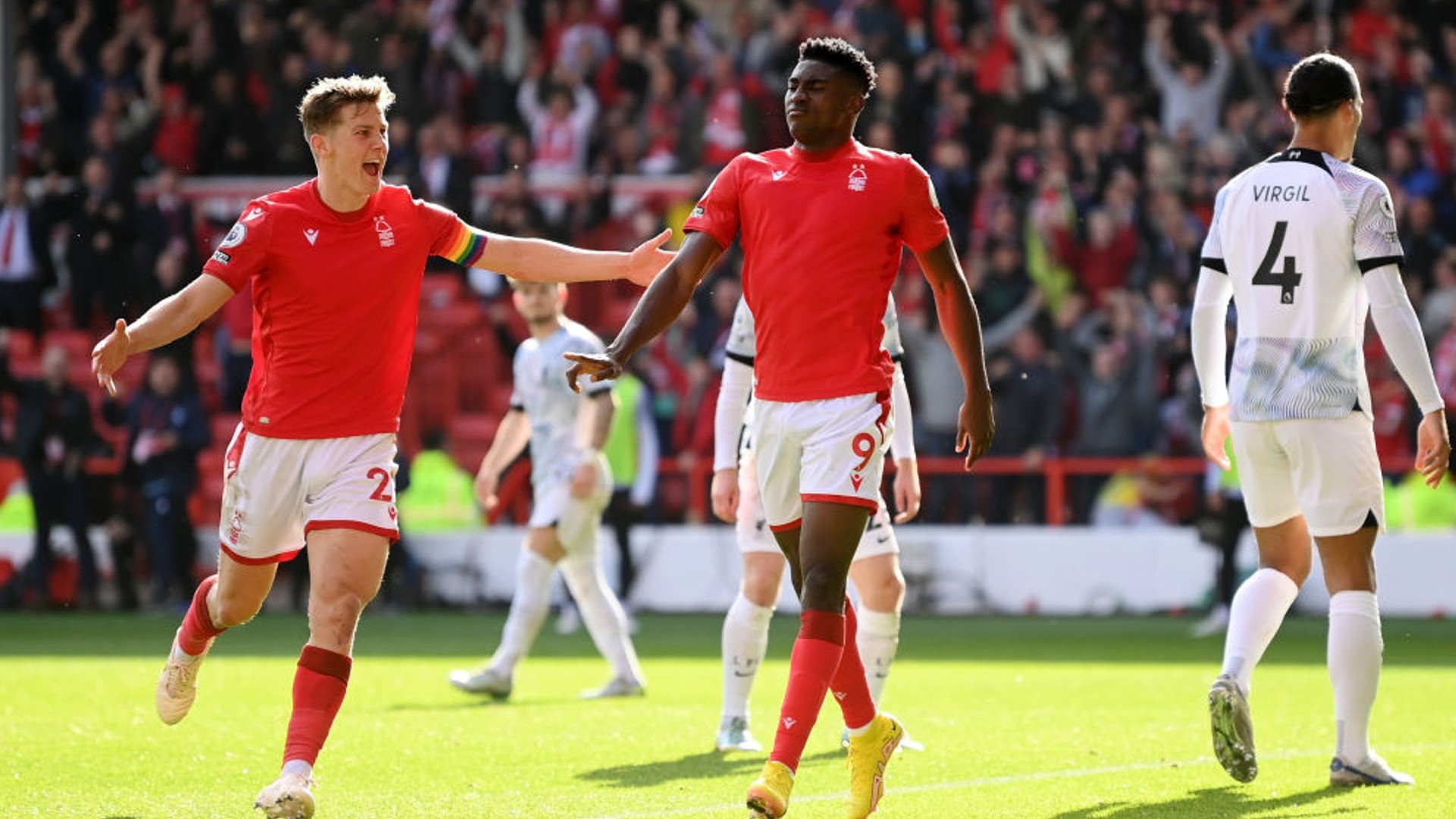 比赛贡献出 比赛贡献出